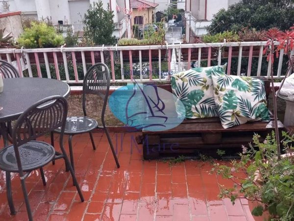 appartamento in vendita a Viareggio in zona Torre del Lago