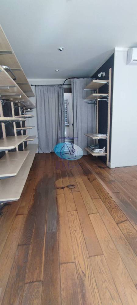casa indipendente in vendita a Viareggio in zona Centro Storico