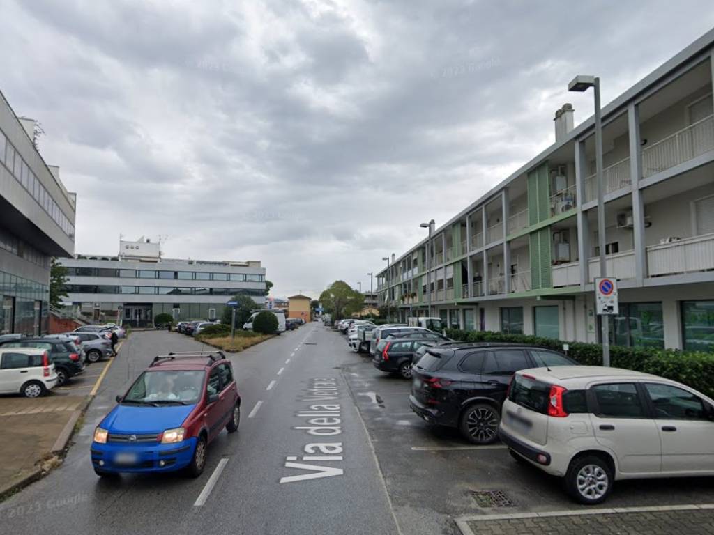 negozio in vendita a Viareggio