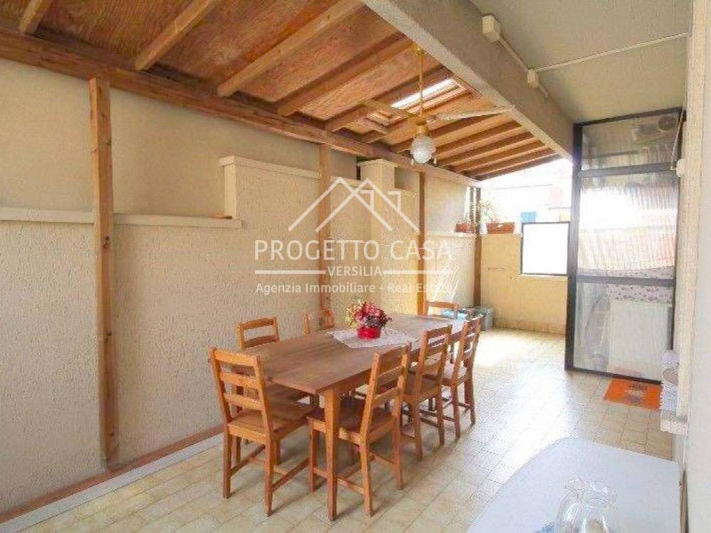 appartamento in vendita a Viareggio in zona Don Bosco