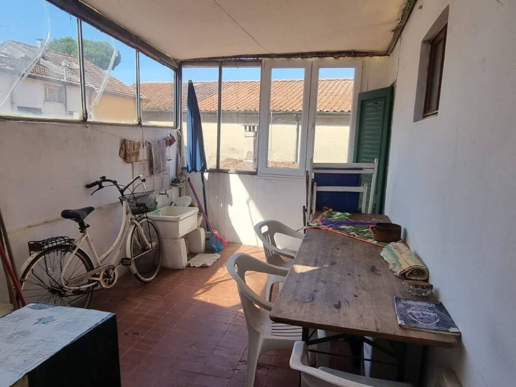 casa indipendente in vendita a Viareggio in zona Campo d'Aviazione