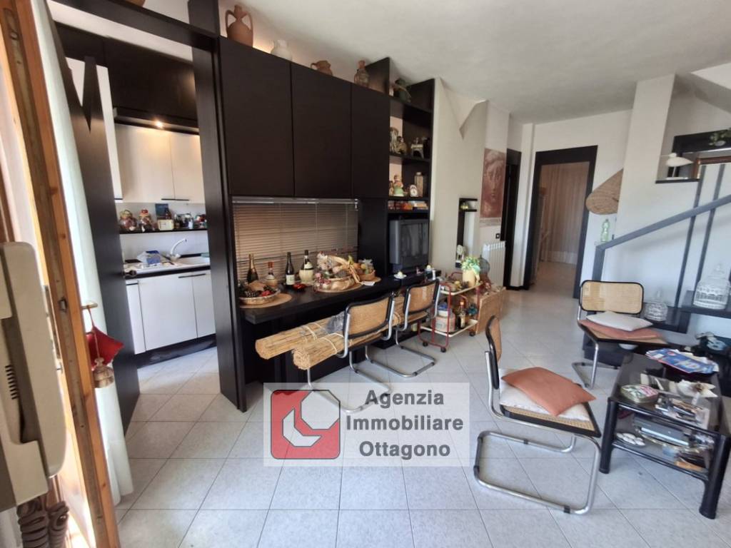 appartamento in vendita a Viareggio in zona Marco Polo