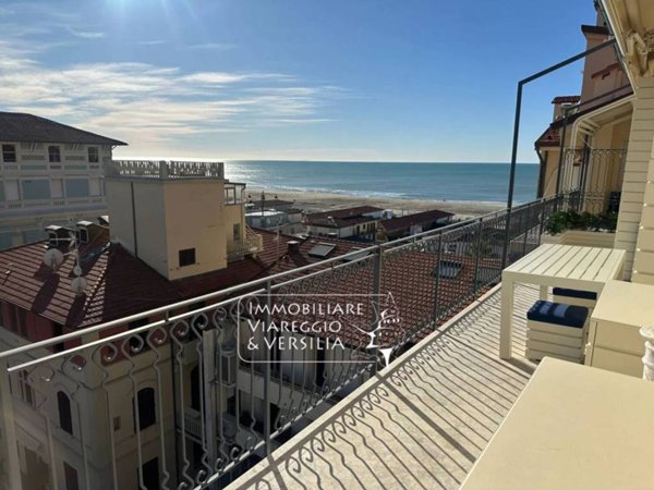 appartamento in vendita a Viareggio