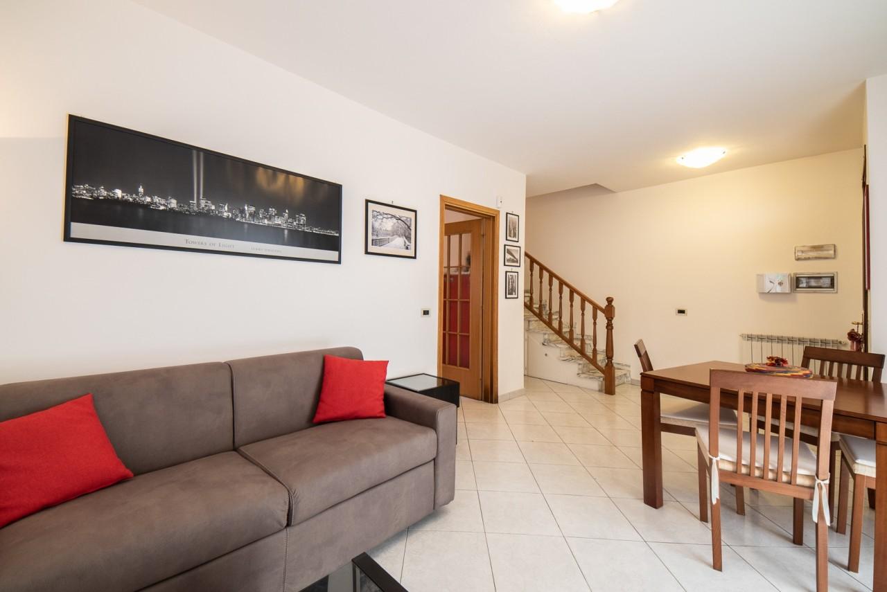 casa indipendente in vendita a Viareggio in zona Torre del Lago