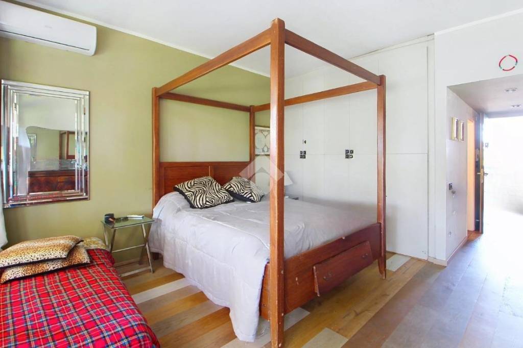 appartamento in vendita a Viareggio in zona Torre del Lago