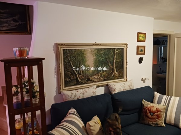 casa indipendente in vendita a Viareggio