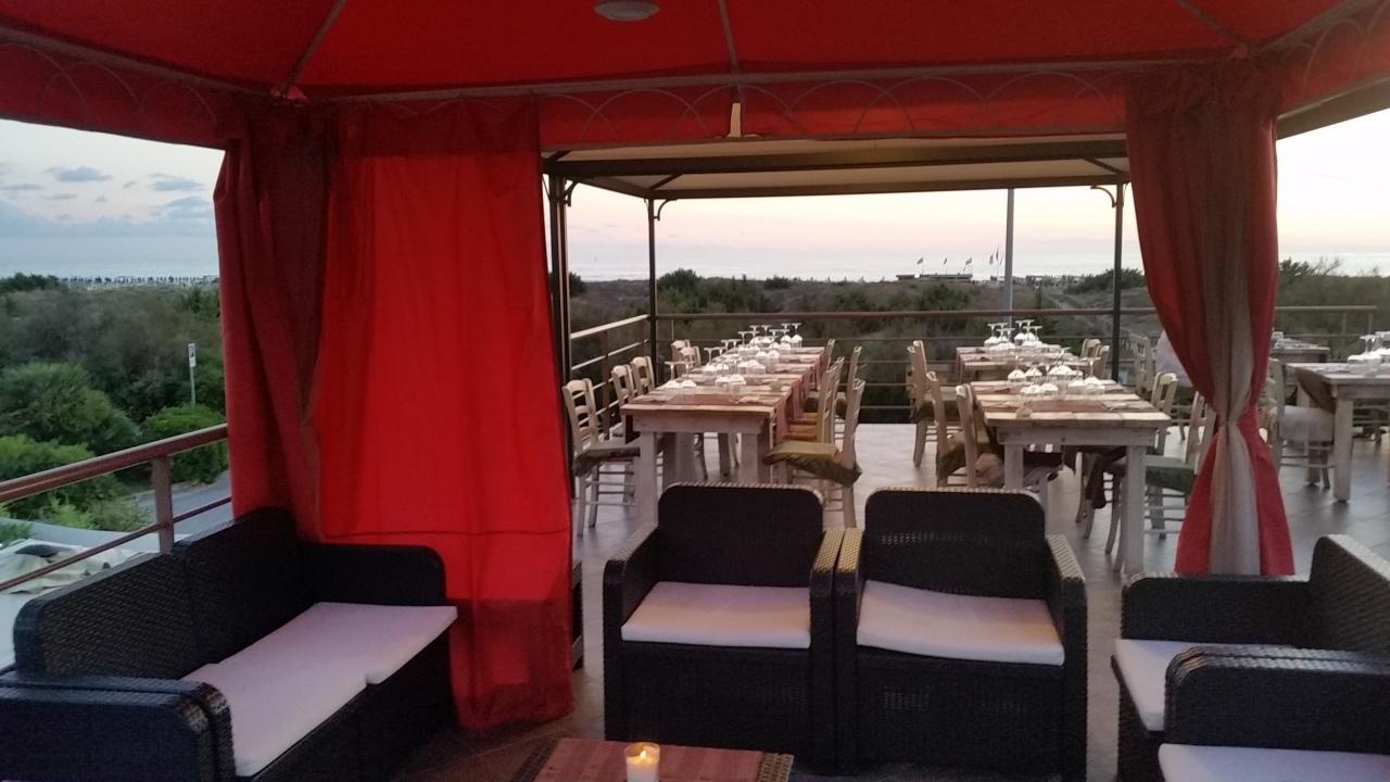 appartamento in vendita a Viareggio in zona Torre del Lago