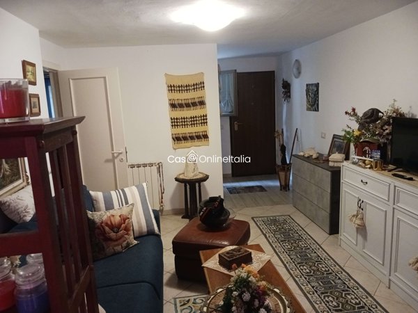 casa indipendente in vendita a Viareggio