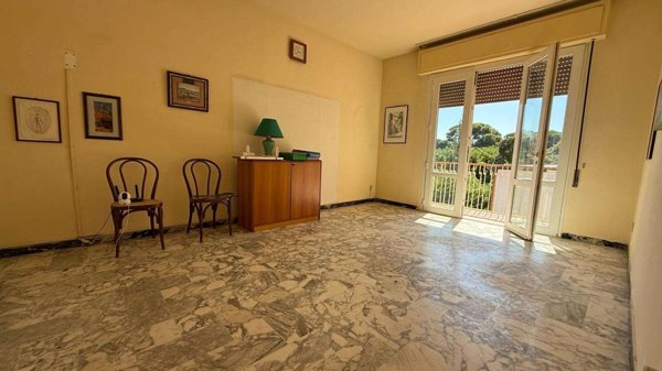 appartamento in vendita a Viareggio in zona Campo d'Aviazione