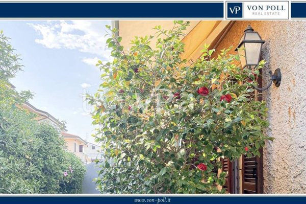 casa indipendente in vendita a Viareggio in zona Torre del Lago