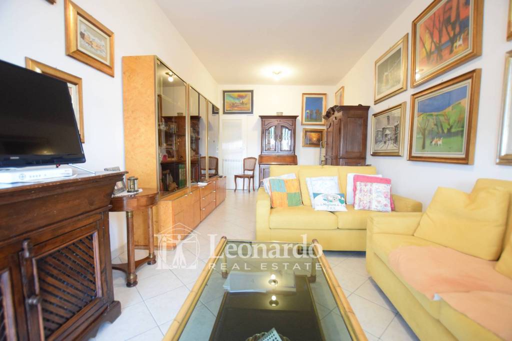 appartamento in vendita a Viareggio in zona Marco Polo