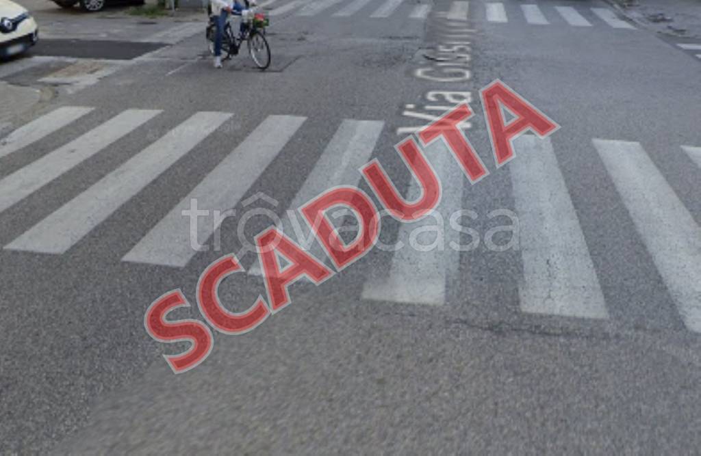 negozio in vendita a Viareggio