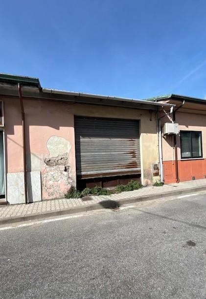 locale commerciale in vendita a Viareggio