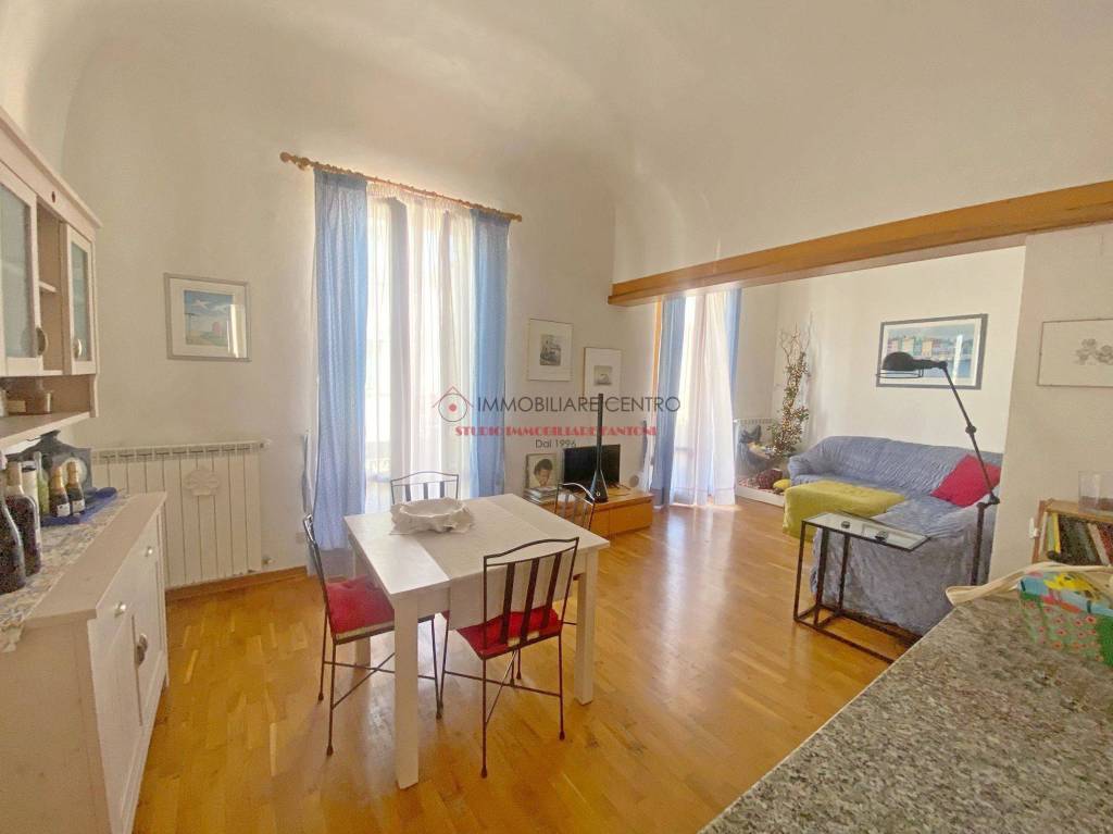 appartamento in vendita a Viareggio