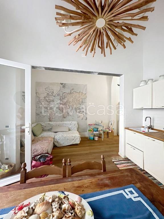 casa indipendente in vendita a Viareggio in zona Centro Storico