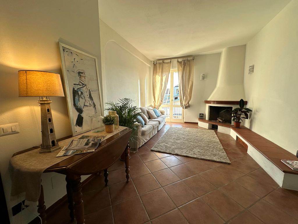 appartamento in vendita a Viareggio