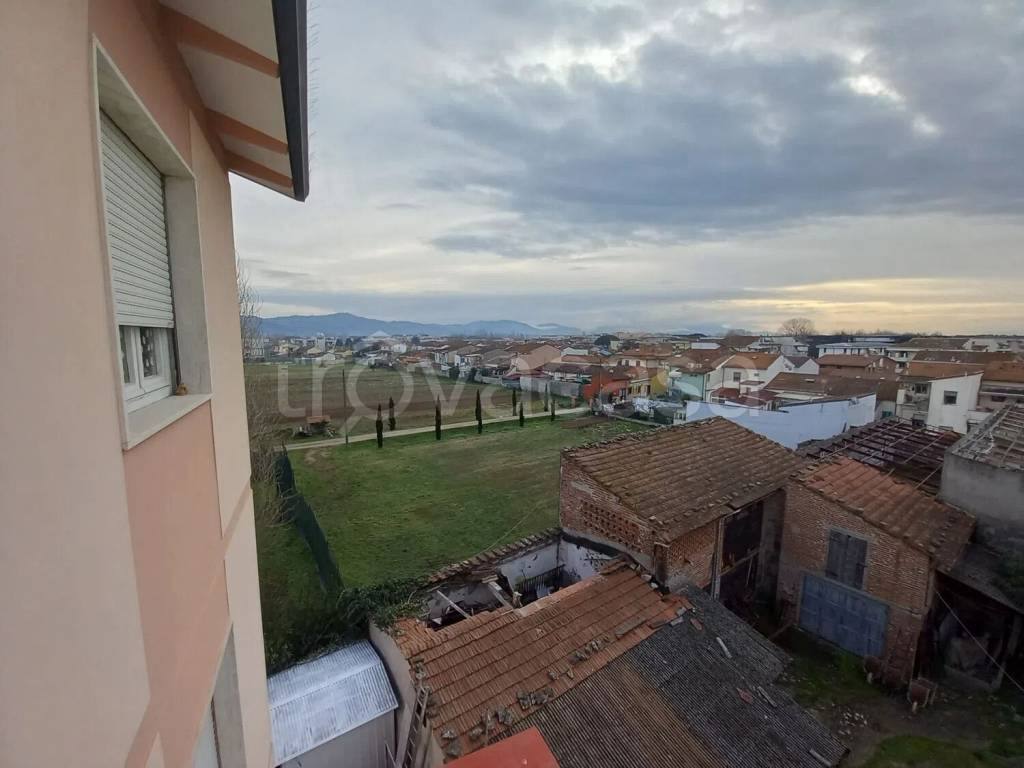 appartamento in vendita a Viareggio in zona Centro Storico
