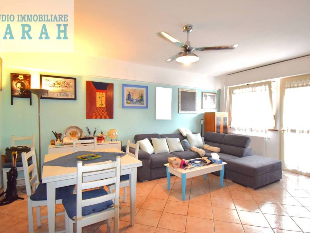 appartamento in vendita a Viareggio in zona Migliarina