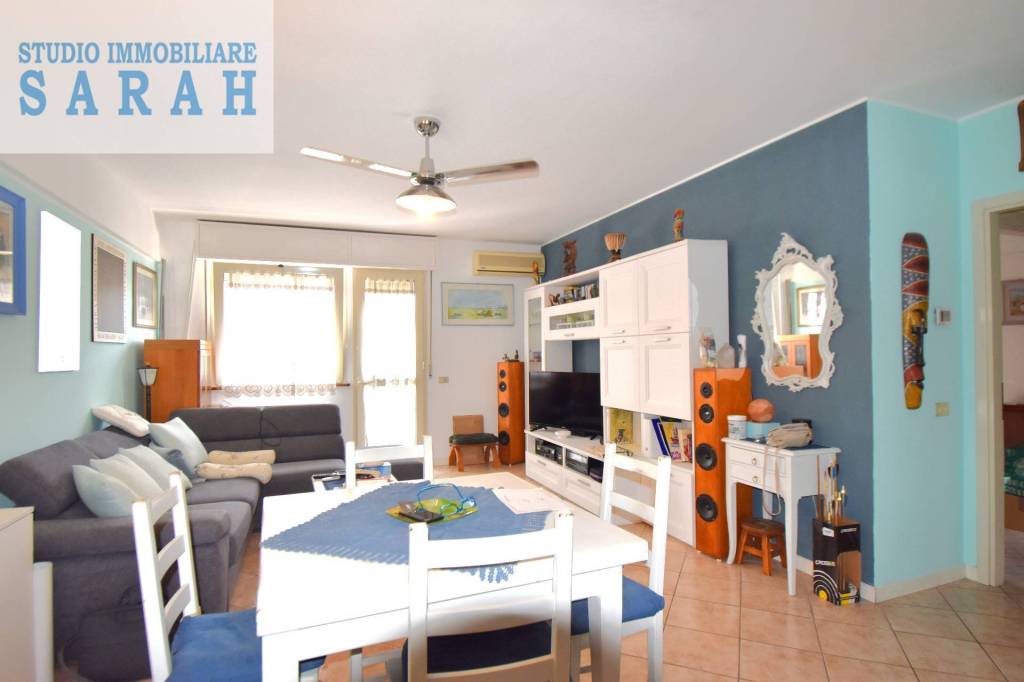 appartamento in vendita a Viareggio in zona Centro Storico