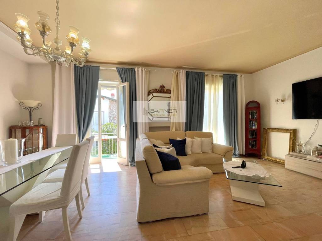 appartamento in vendita a Viareggio in zona Don Bosco