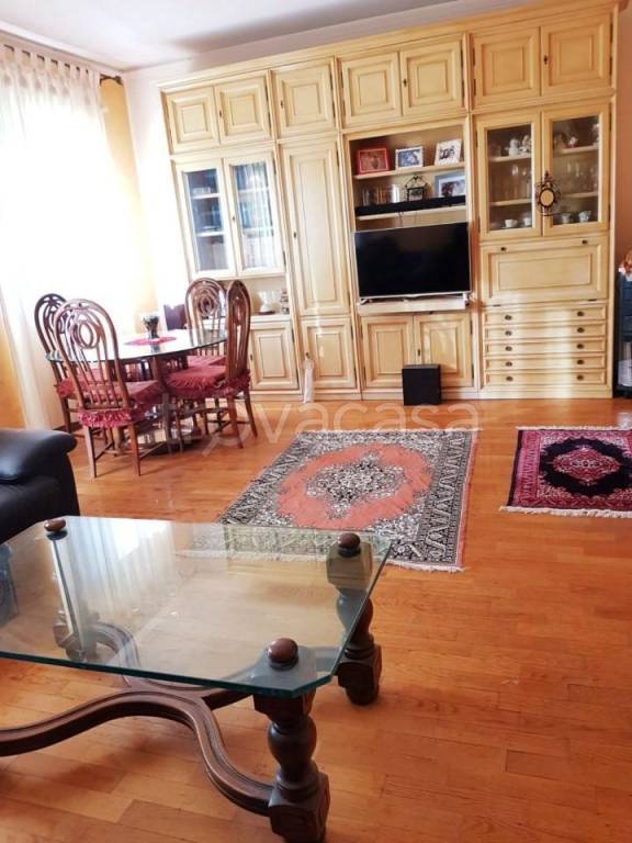 casa indipendente in vendita a Viareggio in zona Don Bosco
