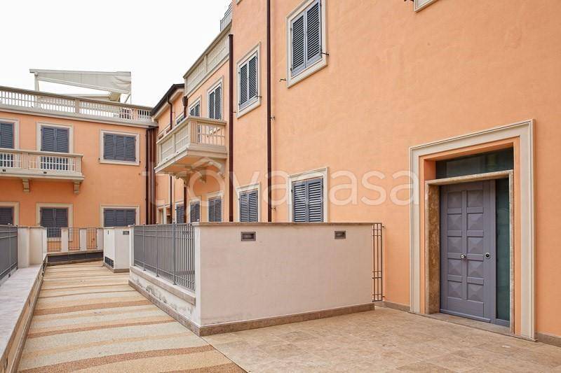 appartamento in vendita a Viareggio