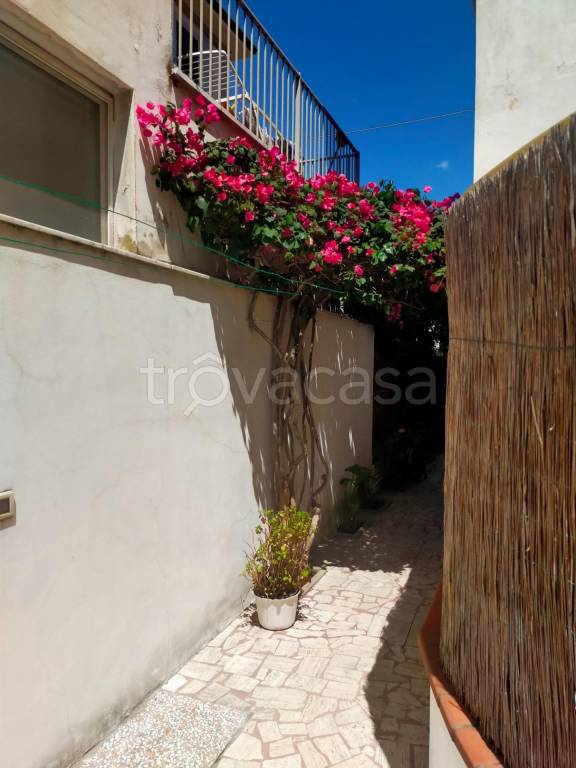 casa indipendente in vendita a Viareggio in zona Centro Storico
