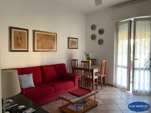 appartamento in vendita a Viareggio in zona Migliarina