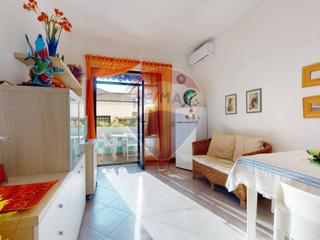 appartamento in vendita a Viareggio in zona Torre del Lago