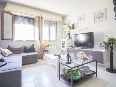 appartamento in vendita a Viareggio in zona Torre del Lago