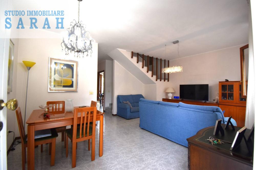 casa indipendente in vendita a Viareggio in zona Centro Storico