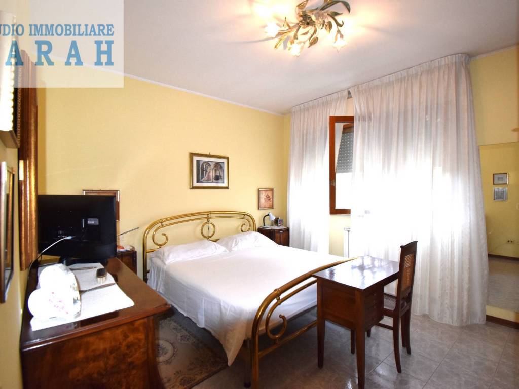 casa indipendente in vendita a Viareggio in zona Centro Storico