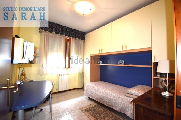 casa indipendente in vendita a Viareggio