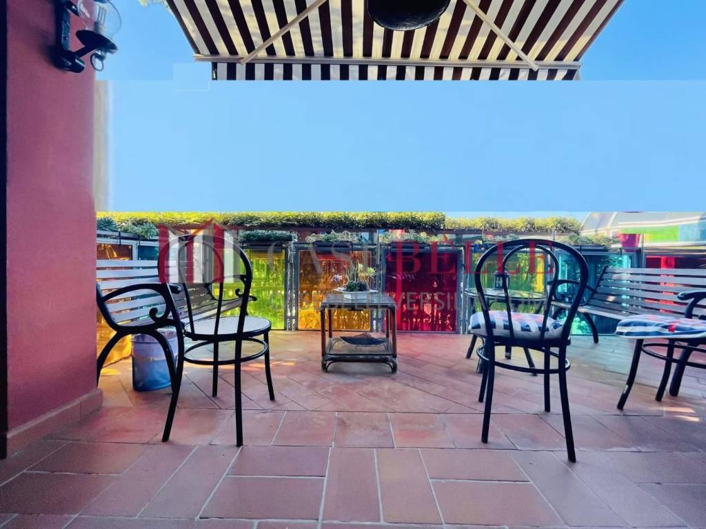 casa indipendente in vendita a Viareggio in zona Torre del Lago