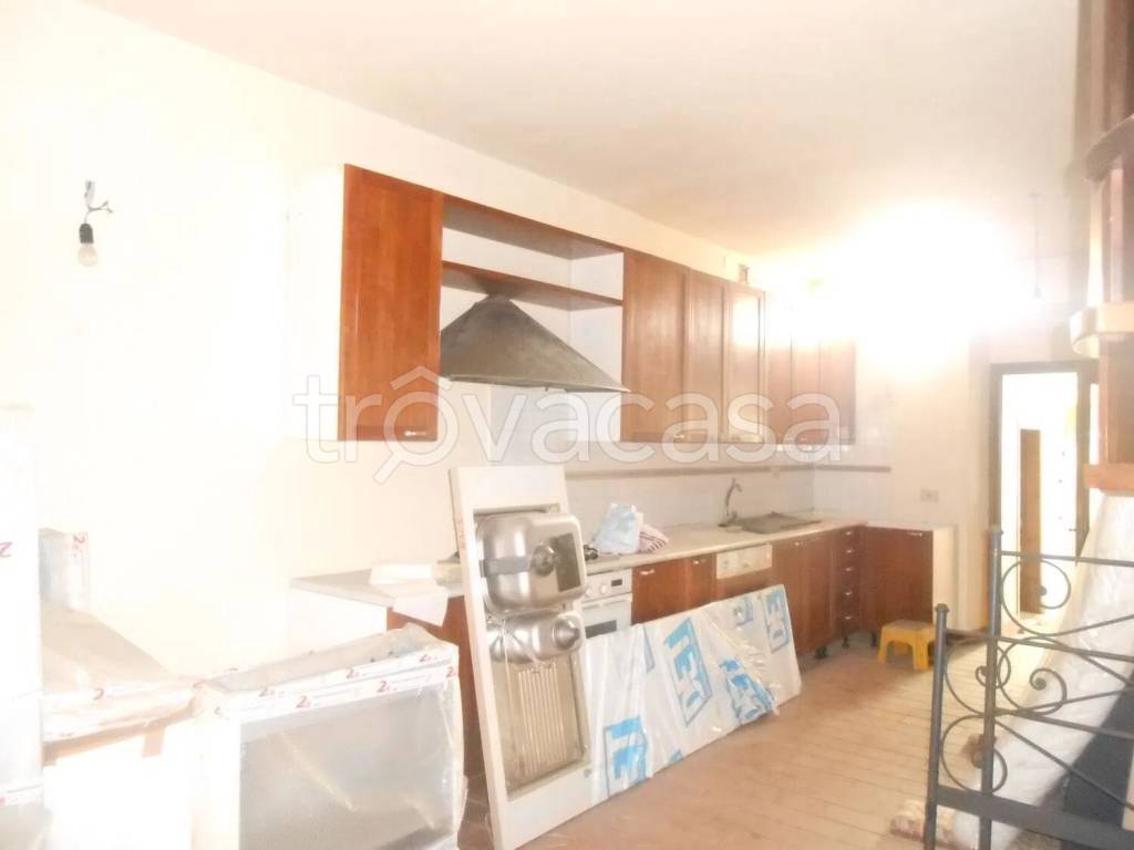 casa indipendente in vendita a Viareggio