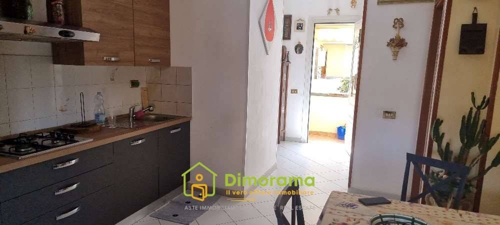 appartamento in vendita a Viareggio in zona Torre del Lago