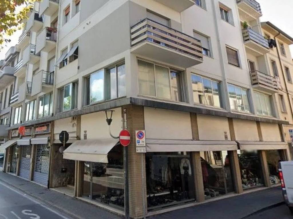 appartamento in vendita a Viareggio