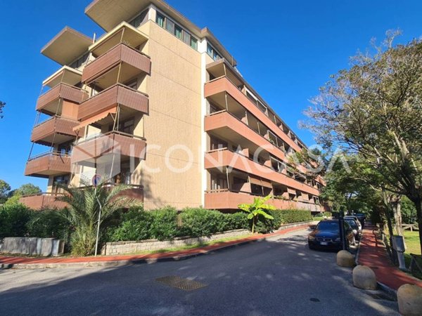 appartamento in vendita a Viareggio in zona Torre del Lago