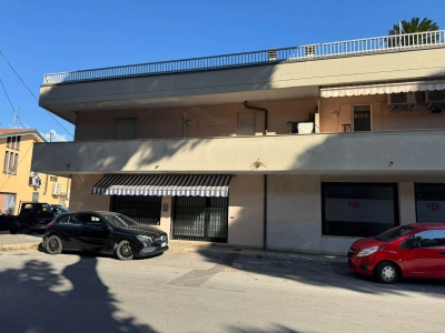 appartamento in vendita a Viareggio in zona Migliarina