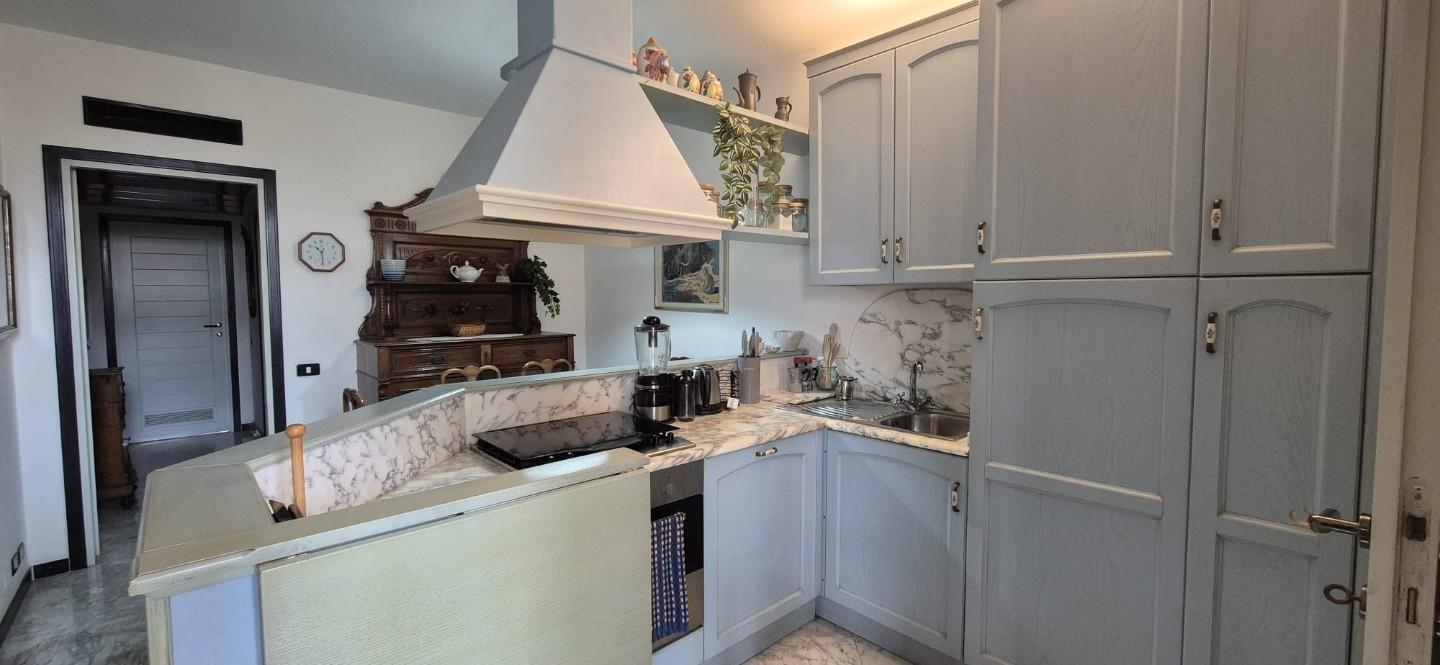 appartamento in vendita a Viareggio in zona Centro Storico