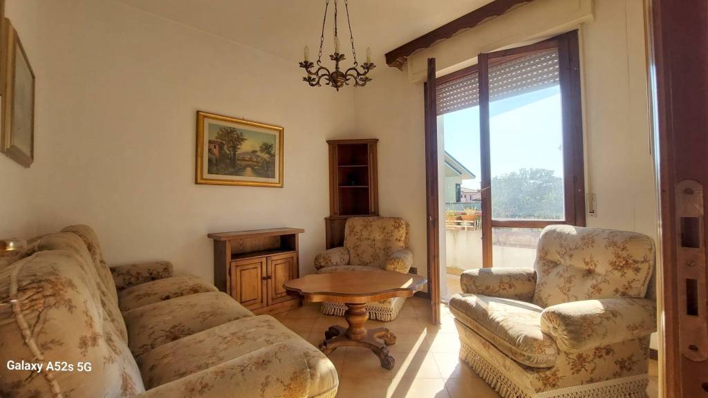 attico in vendita a Viareggio in zona Torre del Lago