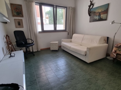 ufficio in vendita a Viareggio in zona Centro Storico