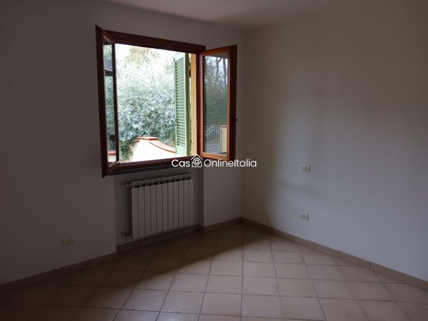 casa indipendente in vendita a Viareggio in zona Campo d'Aviazione