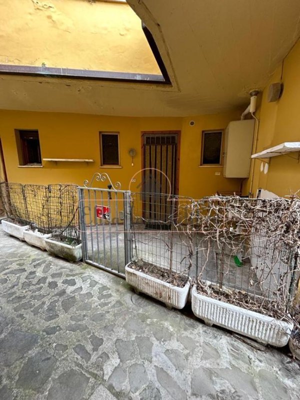 appartamento in vendita a Viareggio in zona Torre del Lago