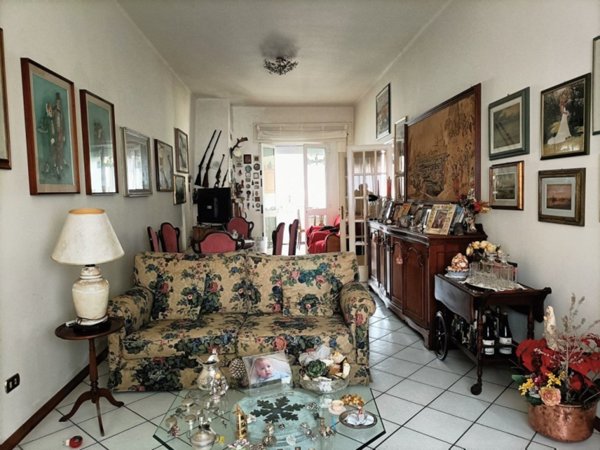 appartamento in vendita a Viareggio in zona Don Bosco