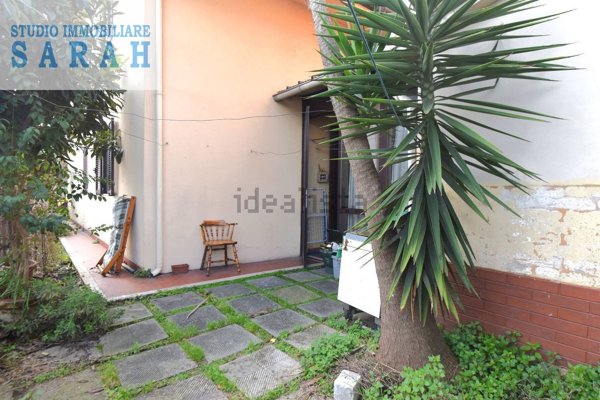 casa indipendente in vendita a Viareggio in zona Marco Polo