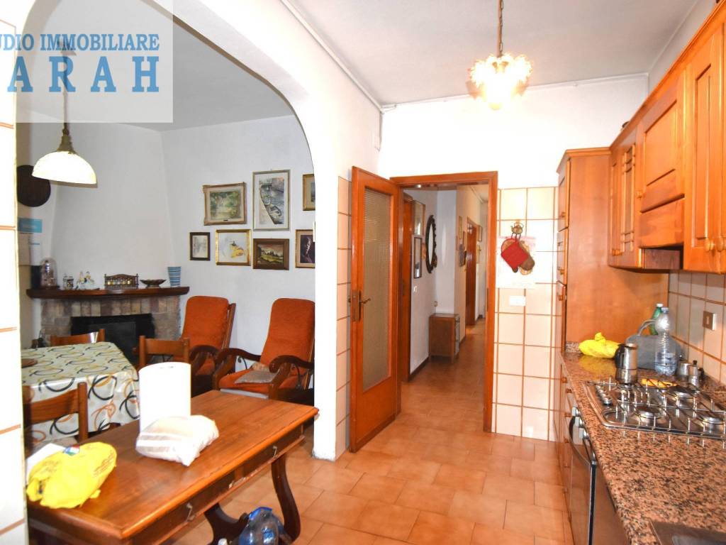 casa indipendente in vendita a Viareggio in zona Marco Polo