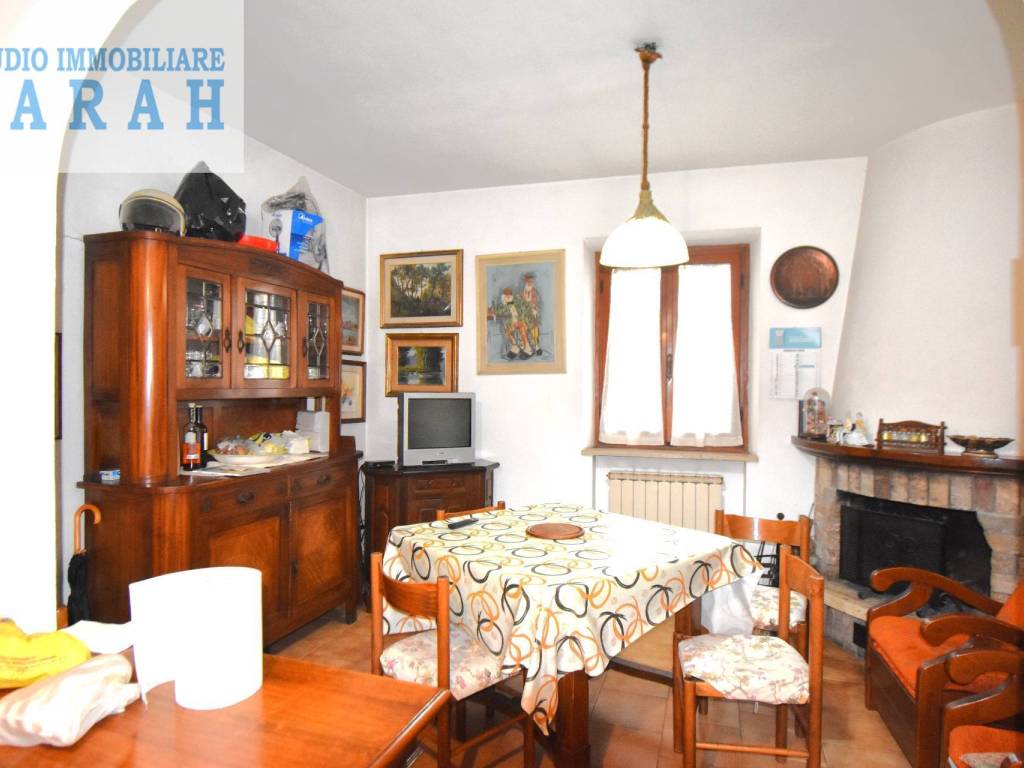 casa indipendente in vendita a Viareggio in zona Marco Polo