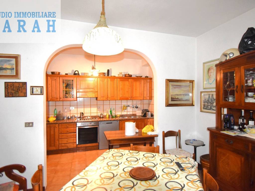 casa indipendente in vendita a Viareggio in zona Marco Polo