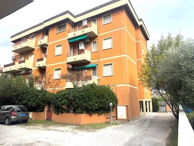 appartamento in vendita a Viareggio